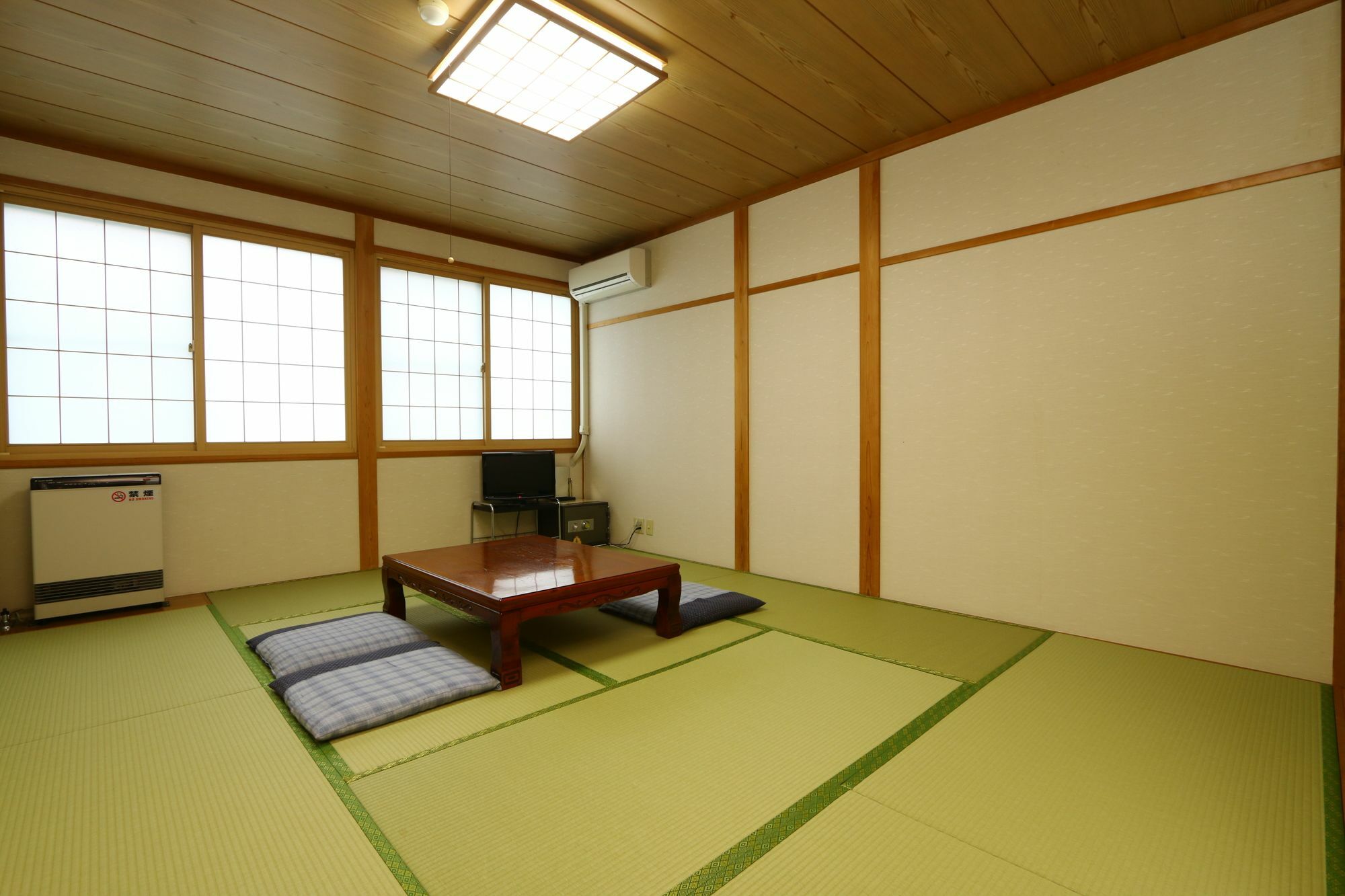 Mominoki Hotel Nozawaonsen Exterior foto